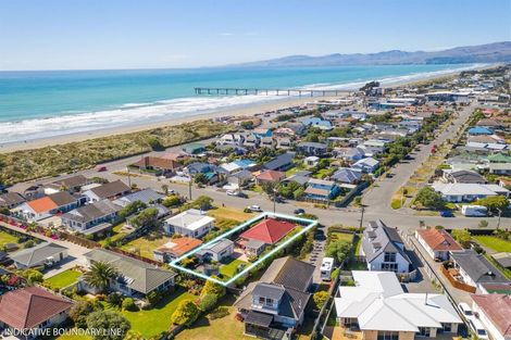 Photo of property in 20 Lonsdale Street, New Brighton, Christchurch, 8083