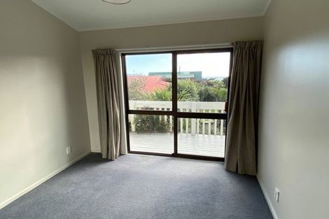 Photo of property in 48 Hicks Crescent, Waikanae Beach, Waikanae, 5036
