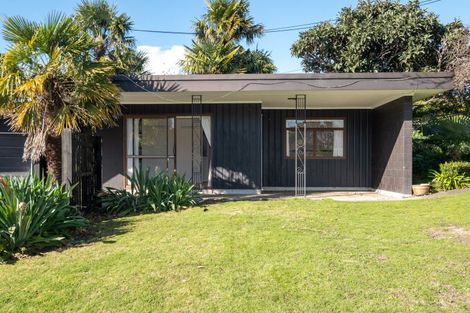 Photo of property in 61 Simla Avenue, Havelock North, 4130