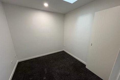 Photo of property in 31 Gunn Way, Hobsonville, Auckland, 0616