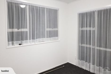 Photo of property in 5 Tangelo Place, Bucklands Beach, Auckland, 2012