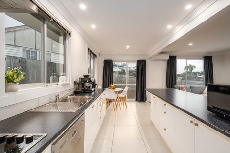 Photo of property in 407 Warspite Avenue, Ascot Park, Porirua, 5024