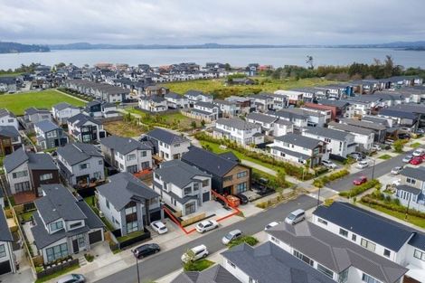 Photo of property in 29 Toanui Road, Hobsonville, Auckland, 0616