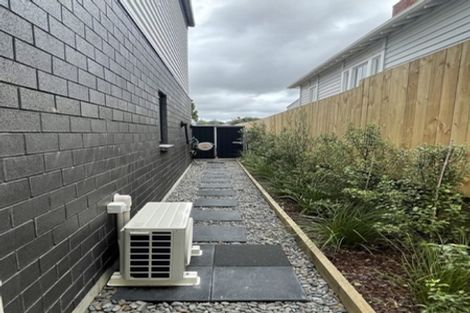 Photo of property in 56e Symonds Street, Onehunga, Auckland, 1061