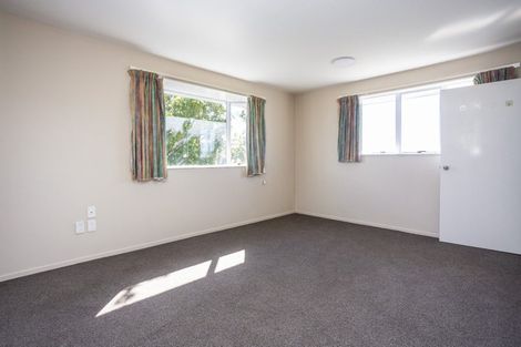 Photo of property in 42 Waimairi Road, Upper Riccarton, Christchurch, 8041