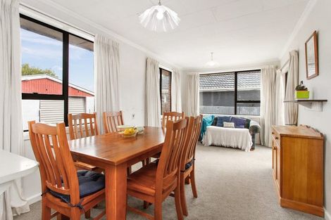 Photo of property in 19 Claridges Road, Casebrook, Christchurch, 8051