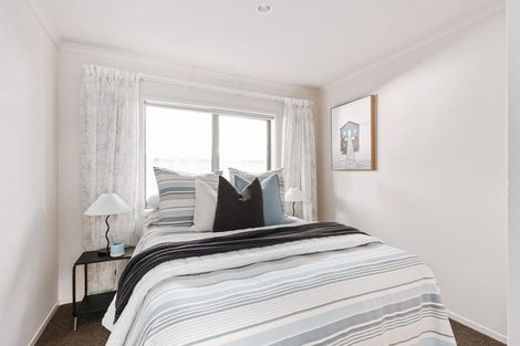 Photo of property in 32 Nautilus Drive, Papamoa Beach, Papamoa, 3118