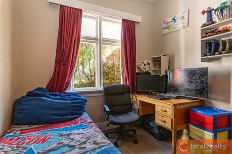 Photo of property in 38 Bernard Street, Kenmure, Dunedin, 9011