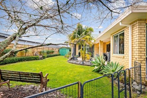 Photo of property in 65 Tapu Road, Huapai, Kumeu, 0810
