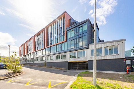 Photo of property in 1e/30 Westward Ho, Glen Eden, Auckland, 0602