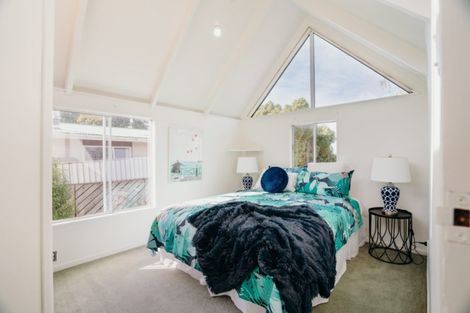 Photo of property in 21 Helensburgh Road, Halfway Bush, Dunedin, 9010
