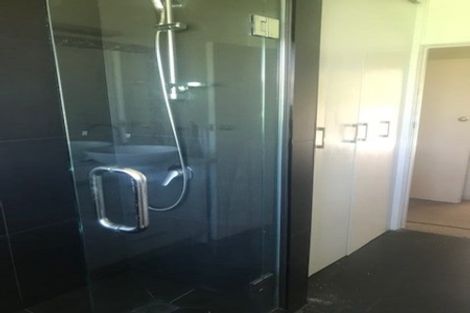 Photo of property in 2/33 Hamlin Road, Mount Wellington, Auckland, 1060