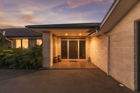 Photo of property in 30 Sunnyside Road, Coatesville, 0793