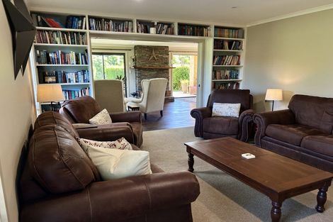 Photo of property in 9 Orakei Place, Welcome Bay, Tauranga, 3112