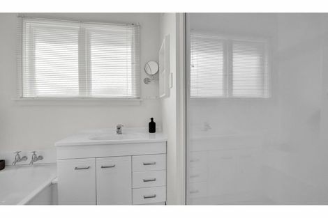 Photo of property in 17 Opal Place, Casebrook, Christchurch, 8051