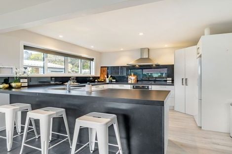 Photo of property in 21a Rimu Street, Naenae, Lower Hutt, 5011