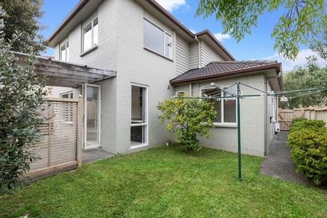 Photo of property in 6 Karson Place, Flat Bush, Auckland, 2016