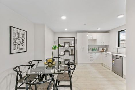 Photo of property in 14a Ropata Avenue, Point England, Auckland, 1072