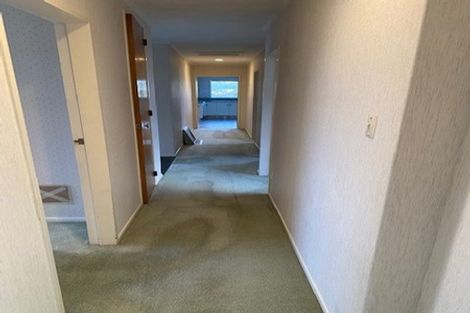 Photo of property in 12 Cranwell Street, Churton Park, Wellington, 6037