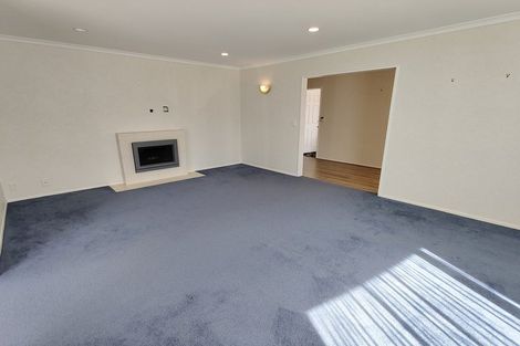 Photo of property in 8 Hattaway Avenue, Bucklands Beach, Auckland, 2012