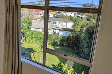 Photo of property in 27 Cheval Drive, Totara Vale, Auckland, 0629