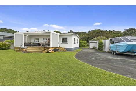 Photo of property in 397 Leigh Road, Whangateau, Warkworth, 0985