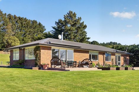 Photo of property in 2 Mount Herbert Peak Road, Diamond Harbour, 8972