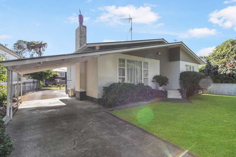 Photo of property in 90 Anzac Parade, Whanganui East, Whanganui, 4500