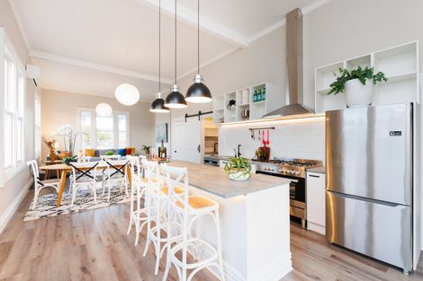 Photo of property in 10 Stewart Street, Marton, 4710