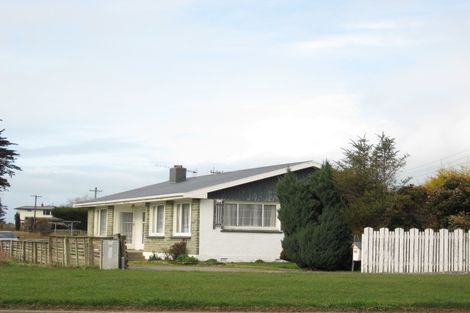 Photo of property in 699 Queens Drive, Waikiwi, Invercargill, 9810