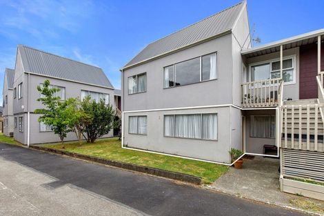 Photo of property in 71e Randwick Crescent, Moera, Lower Hutt, 5010