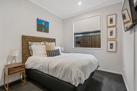 Photo of property in 8 Sarcodia Place, Papamoa Beach, Papamoa, 3118