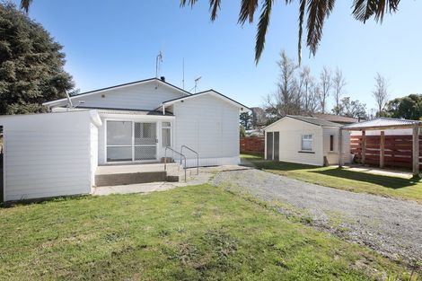 Photo of property in 46 Bridge Street, Bulls, 4818