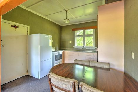 Photo of property in 4 Park Street, Gore, 9710