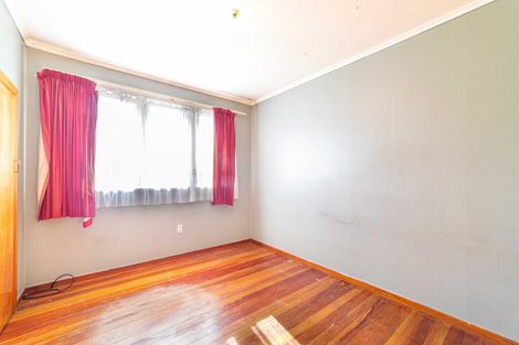 Photo of property in 124 Gloucester Road, Manurewa, Auckland, 2102