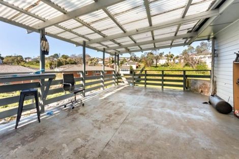 Photo of property in 22b Evans Road, Glen Eden, Auckland, 0602