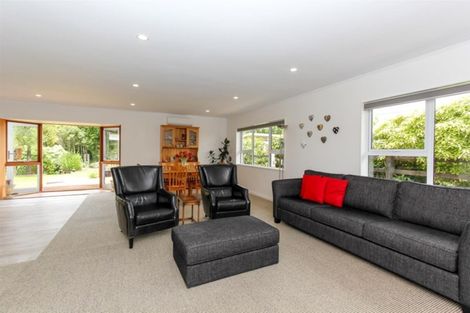 Photo of property in 20 Patterson Road, Hurworth, New Plymouth, 4371