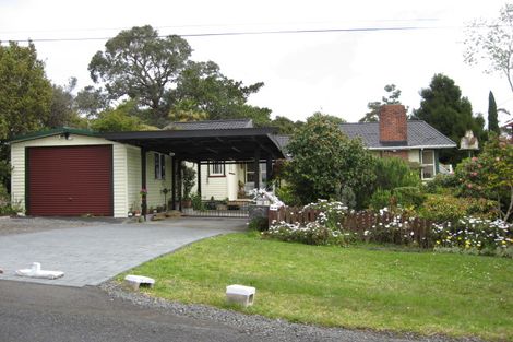 Photo of property in 5 Alison Avenue, Herald Island, Auckland, 0618