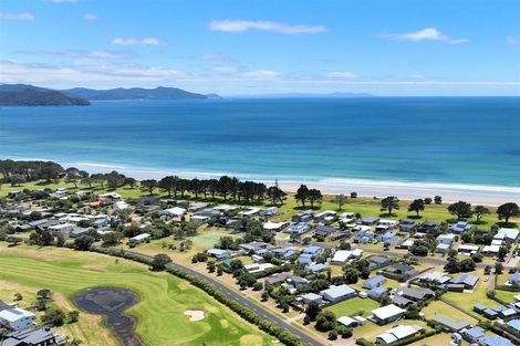 Photo of property in 148 Sands Crescent, Matarangi, Whitianga, 3592