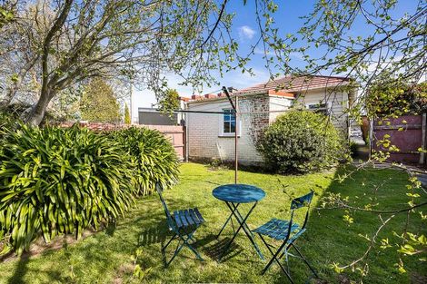 Photo of property in 35a Macandrew Road, South Dunedin, Dunedin, 9012