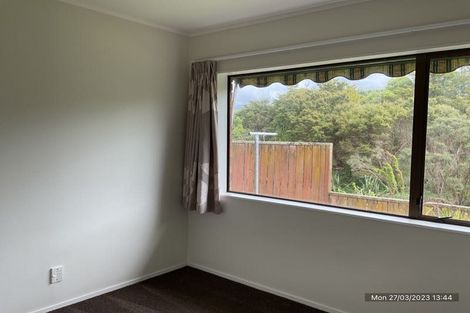 Photo of property in 2/67 Aviemore Drive, Highland Park, Auckland, 2010