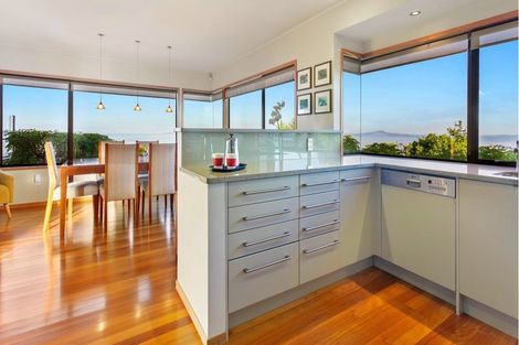 Photo of property in 33b Tiri Road, Manly, Whangaparaoa, 0930