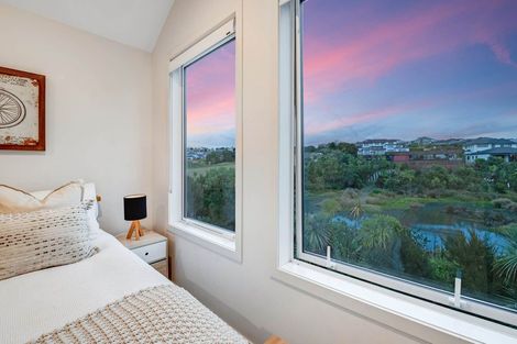 Photo of property in 6 Parkview Drive, Gulf Harbour, Whangaparaoa, 0930