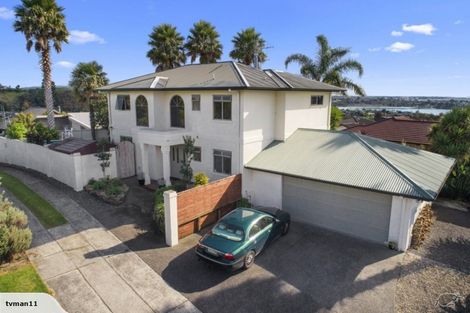 Photo of property in 150 Waitaha Road, Welcome Bay, Tauranga, 3112