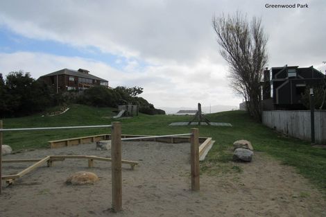 Photo of property in 404 Muritai Road, Eastbourne, Lower Hutt, 5013