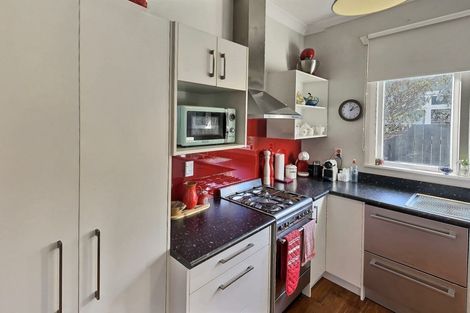 Photo of property in 39 Kiwi Street, Alicetown, Lower Hutt, 5010