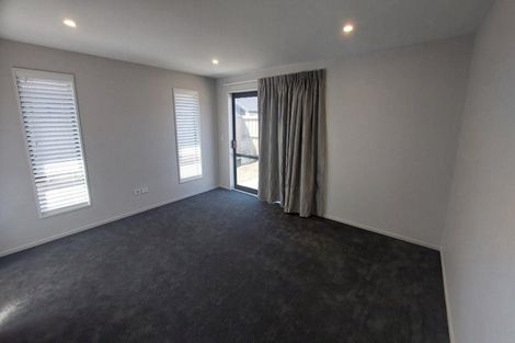 Photo of property in 130 Shillingford Boulevard, Rolleston, 7615