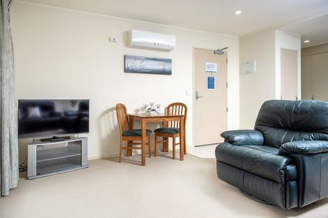 Photo of property in Beachpoint Apartments, 1/5 West End Road, Ohope, 3121
