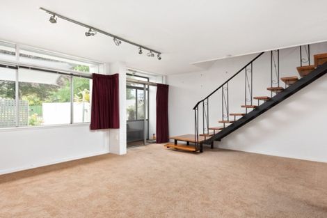 Photo of property in 1 Weld Street, Blenheim, 7201