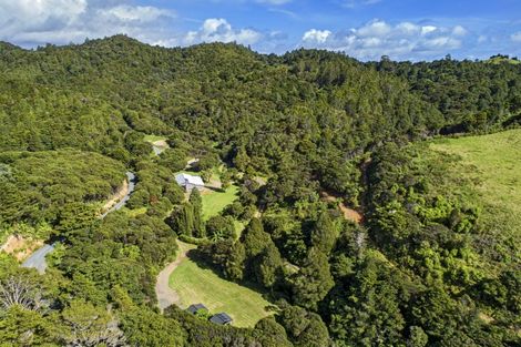 Photo of property in 31 Waitorupai Way, Matapouri, Whangarei, 0173